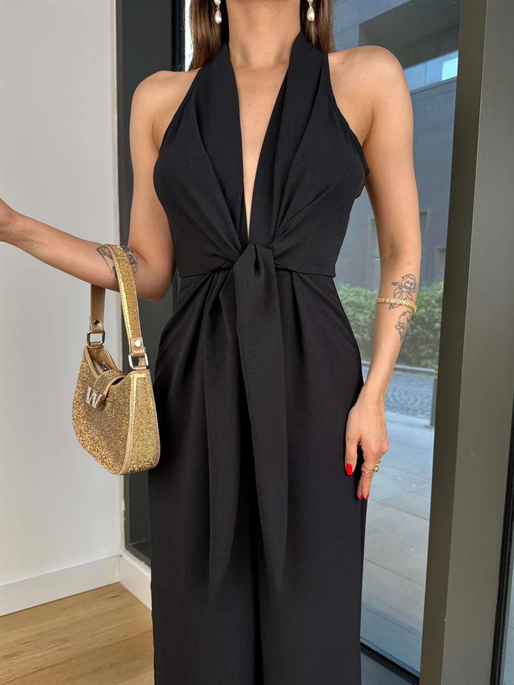 V Yaka Bağlama Detaylı Madox Siyah Kadın Bol Paça Tulum 25Y415