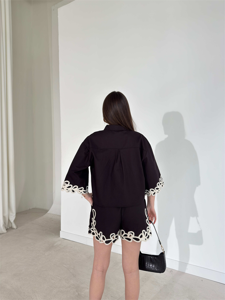 Nakışlı Bluzu Boyundan Bağlamalı Siyah Maggie Üçlü Kadın Takım 26Y171