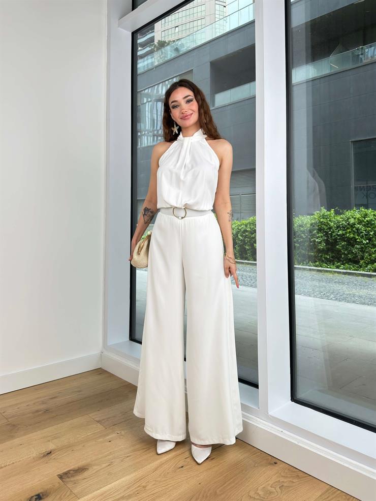 Kolsuz Boğazlı Beli Kemerli Paçası Geniş Malony Kadın Beyaz Tulum 24Y486