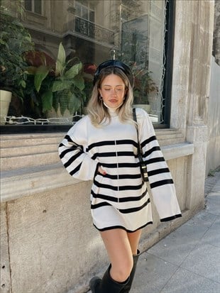 Geniş Kol Çizgili Salaş Marc Kadın Beyaz Kazak 22K000434