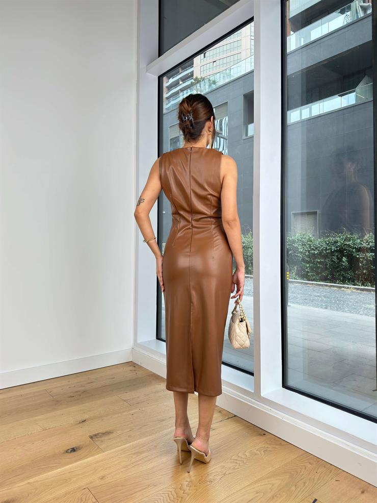 Kolsuz Drapeli Marika Kahve Kadın Deri Midi Elbise 25K091