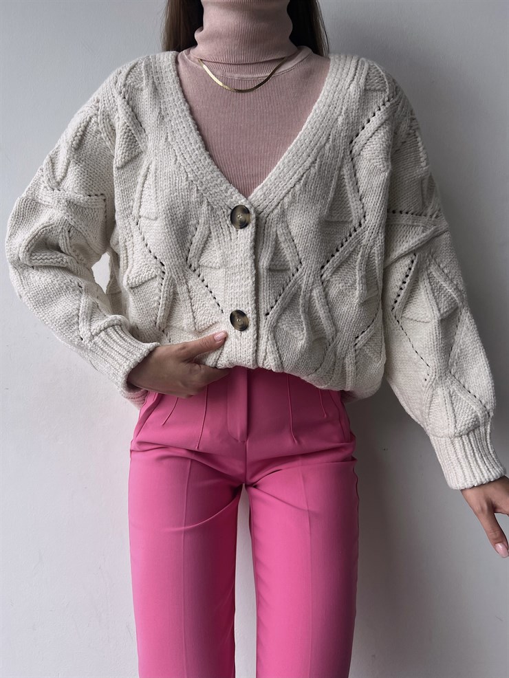 V Yaka Düğme Kapamalı Martinelli Kadın Bej Triko Hırka 23K000260