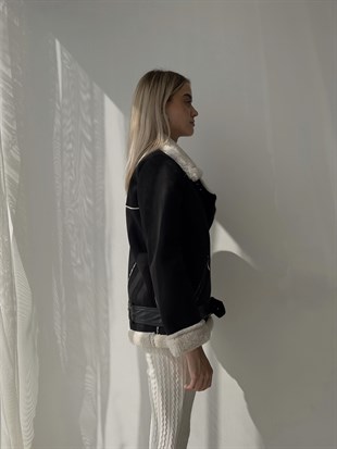 İçi Vegan Kürklü Önü Fermuarlı Kemer Detaylı Martoni Kadın Siyah Mont 23K000087