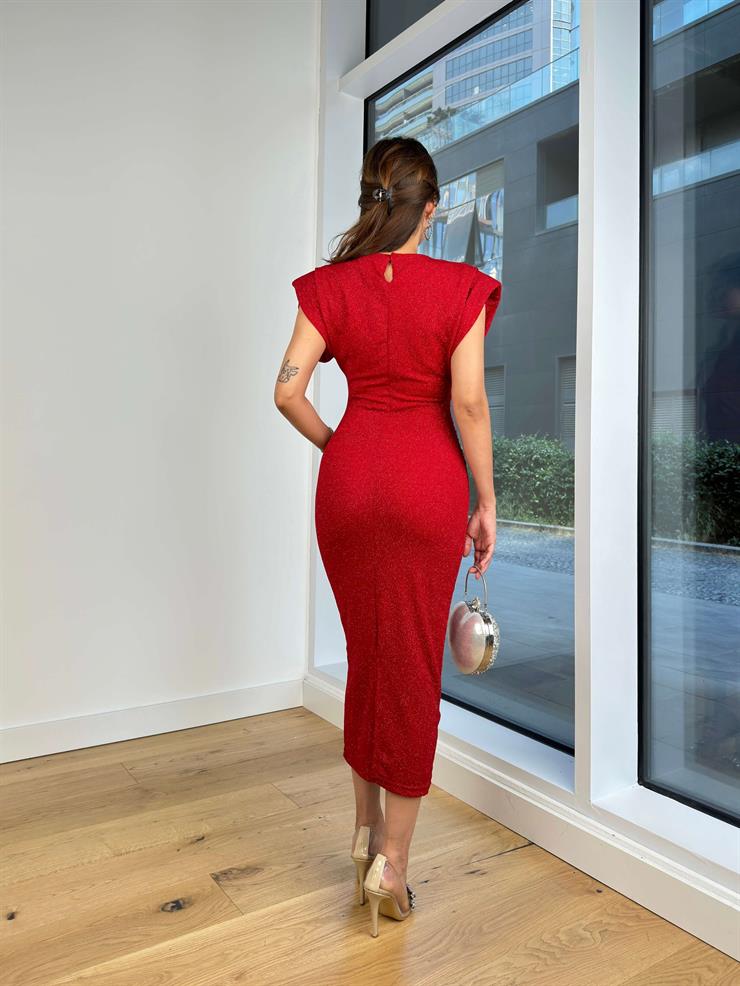 Omuz Vatkalı Drapeli Streç Marwan Kadın Kırmızı Simli Midi Elbise 24Y735