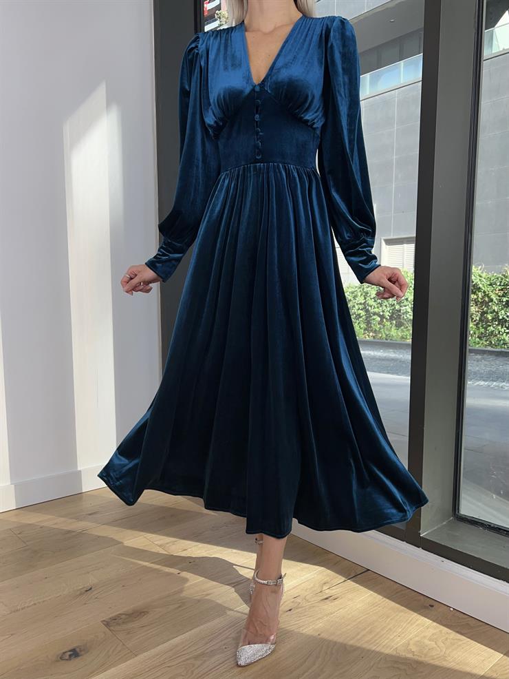 V Yaka Önü Düğme Detaylı Matias Kadın Mavi Kadife Elbise 24k211