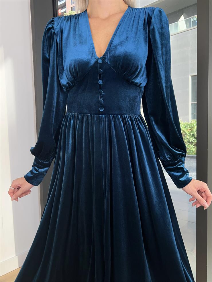 V Yaka Önü Düğme Detaylı Matias Kadın Mavi Kadife Elbise 24k211