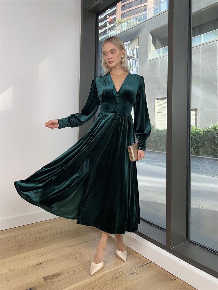 V Yaka Önü Düğme Detaylı Matias Kadın Zümrüt Kadife Elbise 24k211