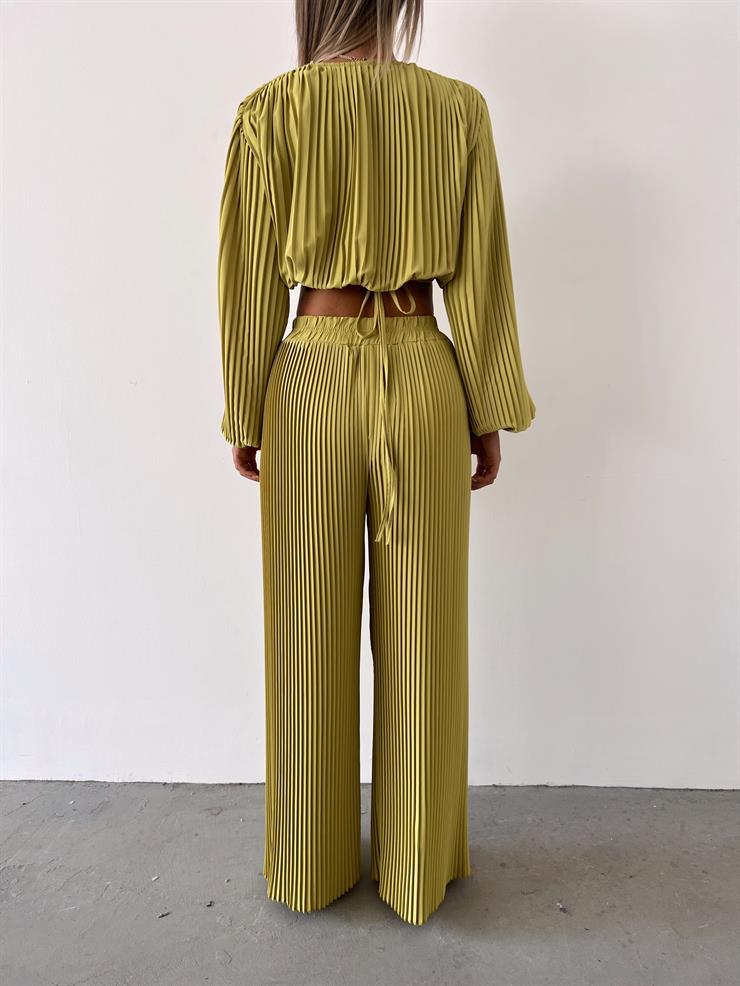 Kruvaze Yaka Bel Bağlamalı Mauro Kadın Yağ Yeşili Lastik Pileli Bluz 23Y000475