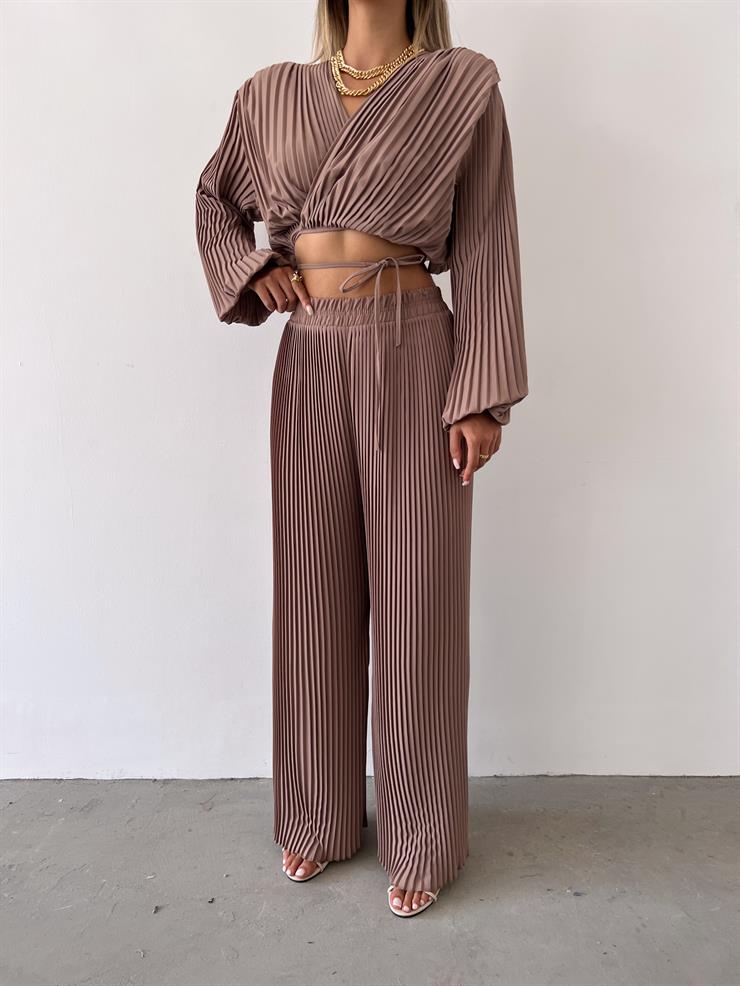 Kruvaze Yaka Bel Bağlamalı Mauro Kadın Vizon Lastik Pileli Bluz 23Y000475