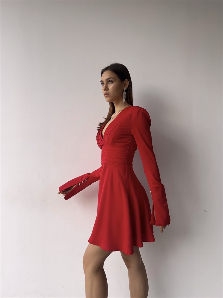 Kruvaze Yaka Eteği Volanlı Uzun Kol Maya Kadın Kırmızı Elbise 23K000372