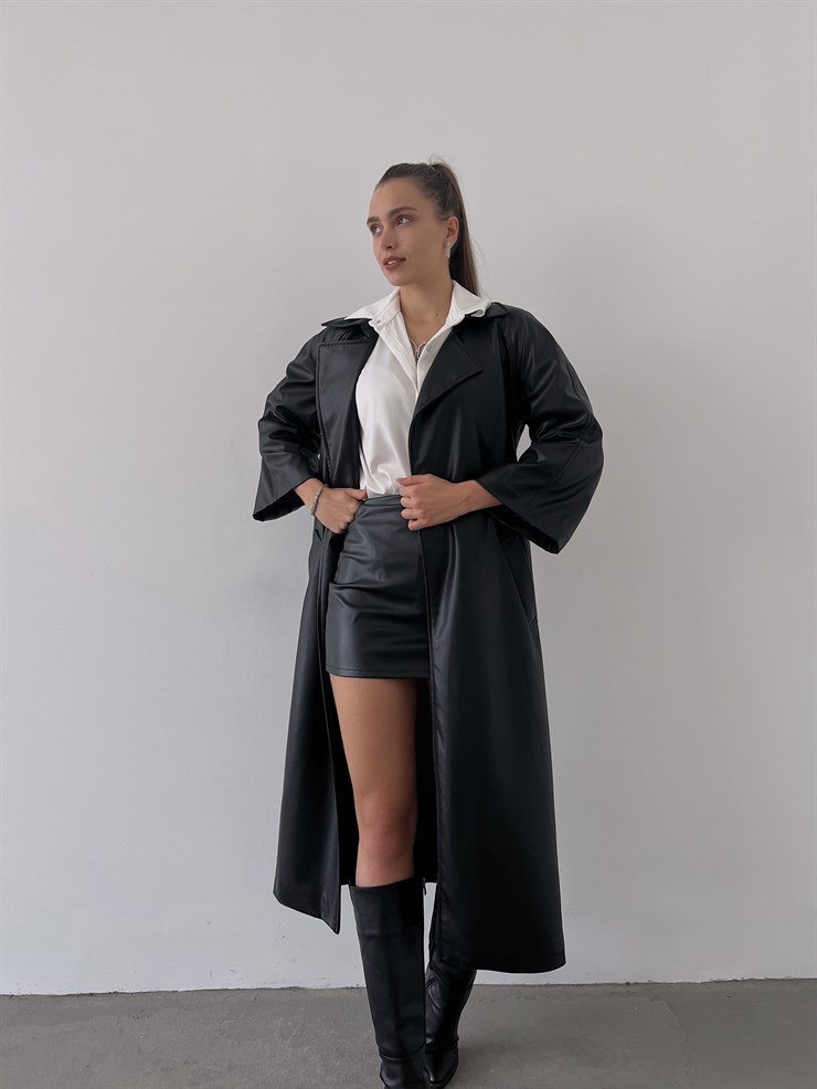 Önden Kuşak Bağlamalı Yarım Geniş Kol Maysa Kadın Siyah Vegan Deri Kaban 23K000226