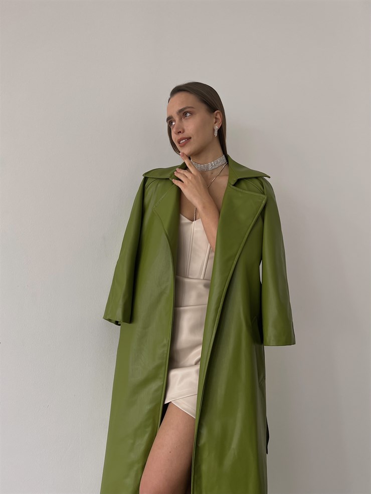 Önden Kuşak Bağlamalı Yarım Geniş Kol Maysa Kadın Yeşil Vegan Deri Kaban 23K000226