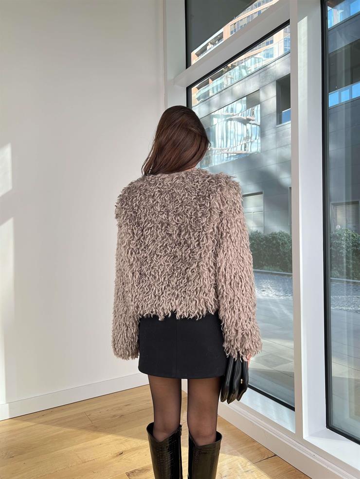 Önü Kapamalı Mazen Vizon Kadın Saçaklı Tüylü Kürk 25K253