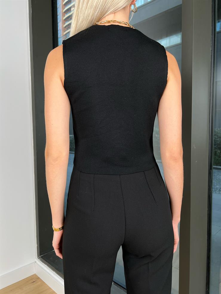 Önü Düğmeli Meery Kadın Siyah Crop Yelek Hırka 24k000166