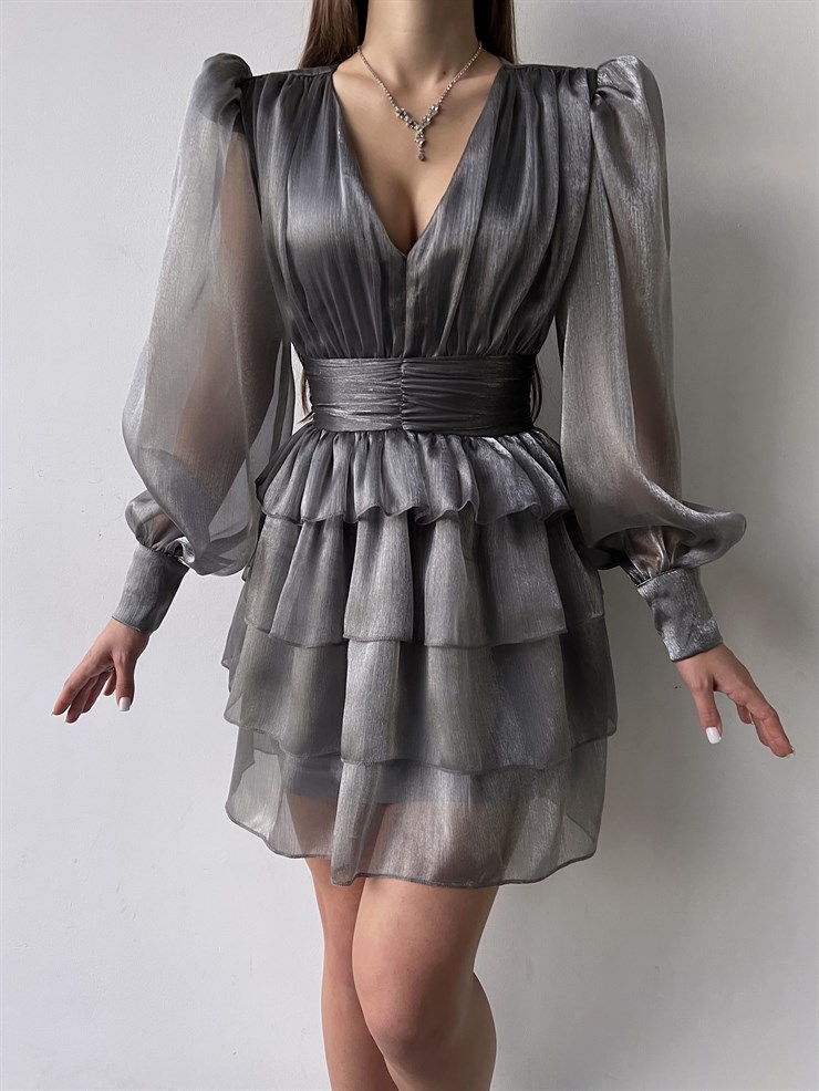 V Yaka Belden Oturtmalı Tül Kol Memo Kadın Gri Fırfırlı Elbise 23K000295