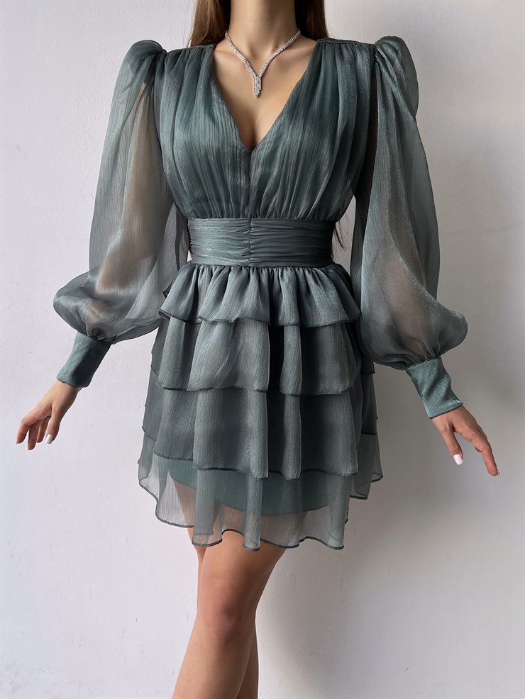 V Yaka Belden Oturtmalı Tül Kol Memo Kadın Haki Fırfırlı Elbise 23K000295