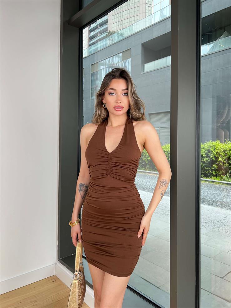 V Yaka Boyundan Bağlamalı Drapeli Menier Kahve Kadın Mini Elbise 25Y346