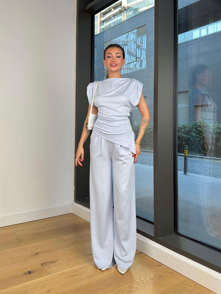 Asimetrik Kesim Bluz Yüksek Bel Bol Paça Pantolon Menlen Mavi Kadın Takım 25Y500