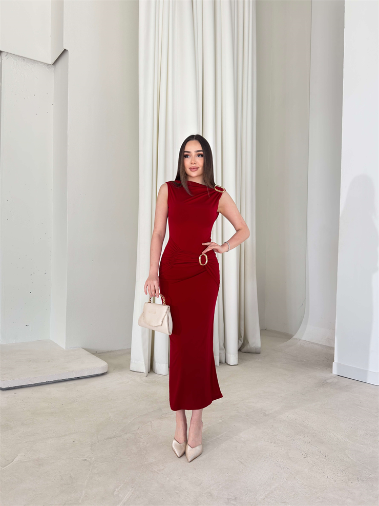 Ön Ve Omuz Aksesuar Detaylı Yandan Yırtmaçlı Kırmızı Mevren Kadın Elbise 26Y111