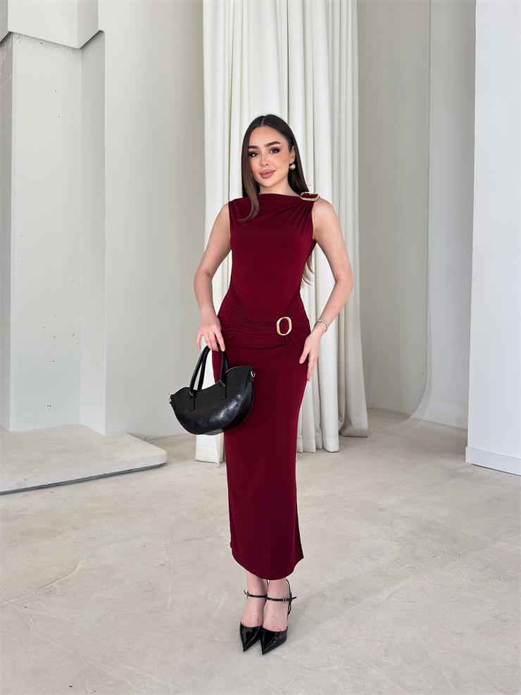 Ön Ve Omuz Aksesuar Detaylı Yandan Yırtmaçlı Bordo Mevren Kadın Elbise 26Y111