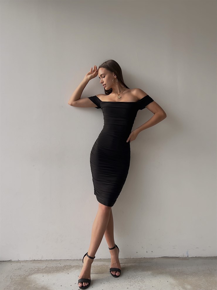 Midi Açık Omuz Büzgülü Trevor Kadın Siyah Kalem Elbise 22Y000282