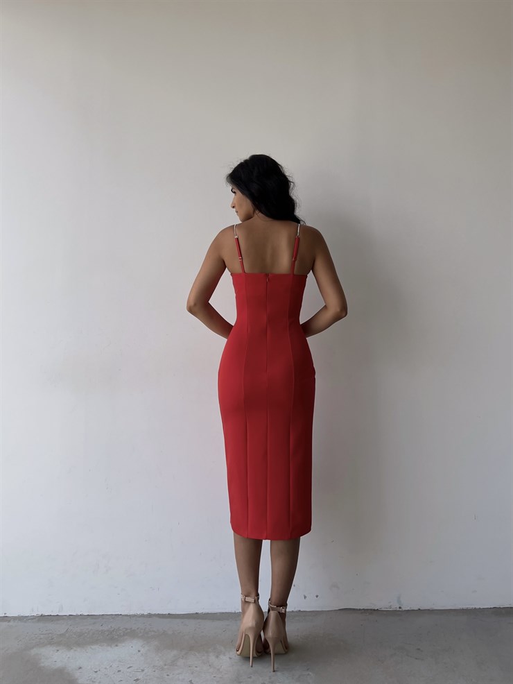 Midi Boy Likralı İnce Taş Askılı Yırtmaçlı Manlio Kadın Kırmızı Elbise 22Y000466