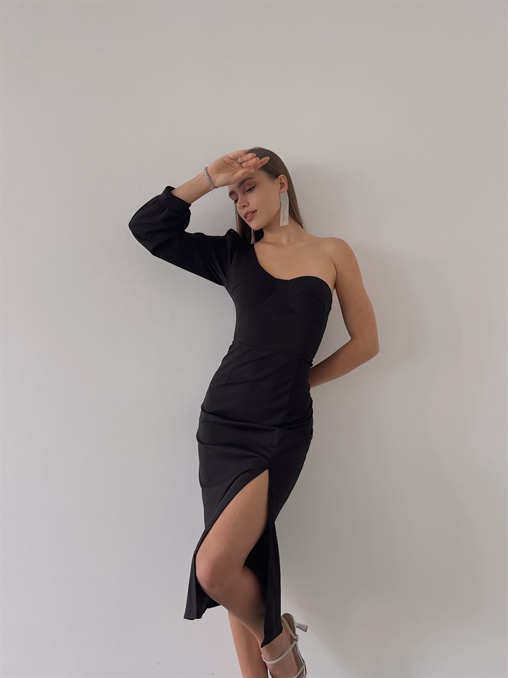 Midi Tek Kol Önden Yırtmaçlı Akira Kadın Siyah Elbise 22K000228