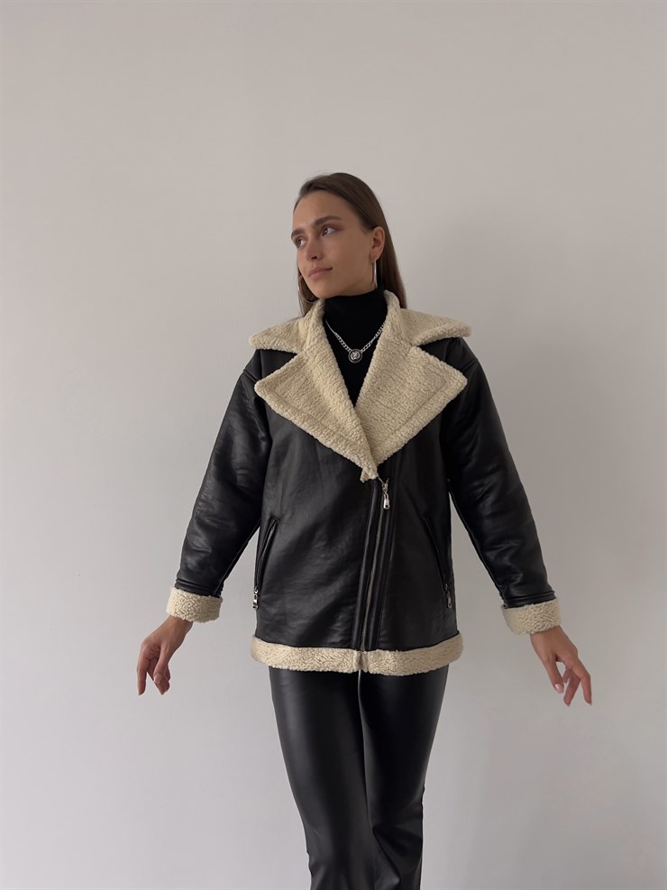 Fermuar Kapamalı İçi Vegan Kürklü Milla Kadın Siyah Vegan Deri Ceket 23K000224
