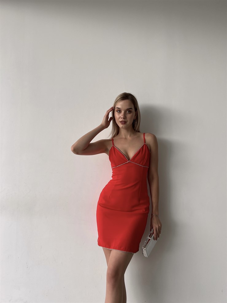Mini Boy Etek Ve Göğüs Çevresi Taş Detay Jalyn Kadın Kırmızı Elbise 22Y000297