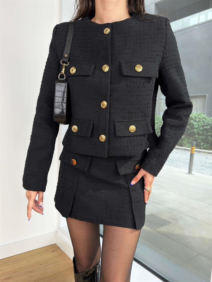 Önü Düğmeli Mira Siyah Kadın Crop Ceket 25K173