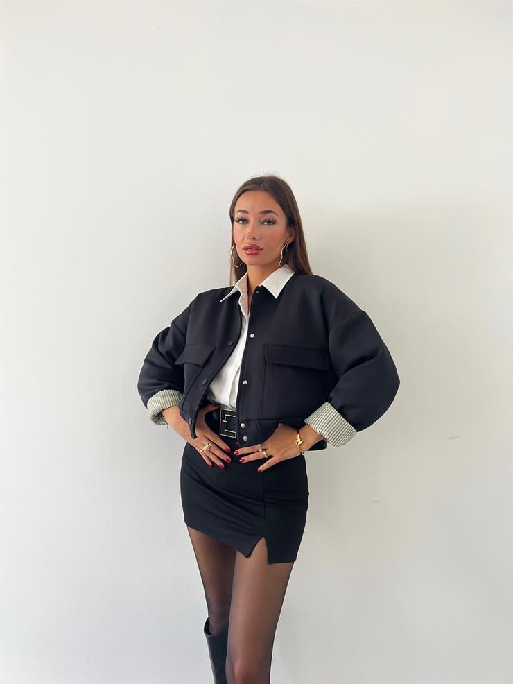 Ön Çıtçıt Kapamalı Büyük Cep Detaylı Mischa Kadın Siyah Oversize Ceket 23K000481