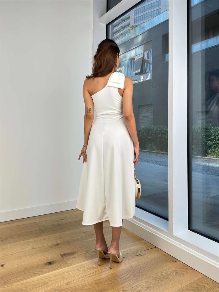 Tek Omuz Askılı Askısı Fiyonk Detaylı Mitsuo Kadın Beyaz Midi Elbise 24Y645