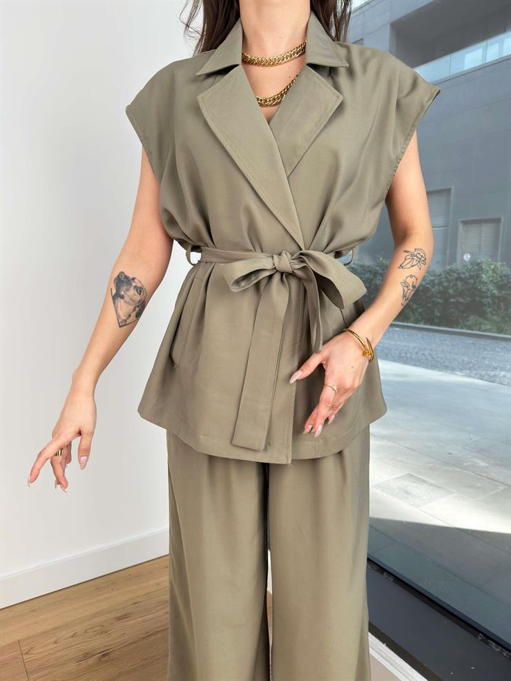 Belden Kuşaklı Yelek Bol Paça Pantolon Morris Kadın Haki Takım 24Y112