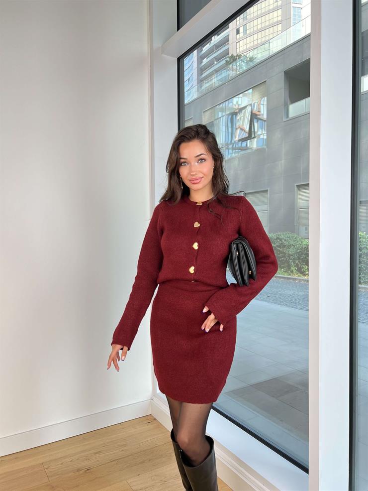 Kalp Düğmeli Hırka Beli Latikli Mini Etek Nada Bordo Kadın Triko Takım 25K163