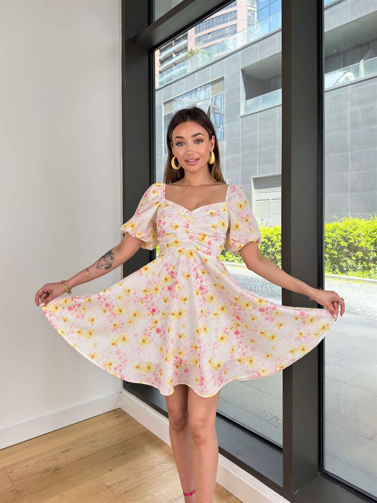 Kısa Balon Kol Göğüs Kısmı Büzgülü Naklos Pembe Kadın Mini Elbise 25Y341