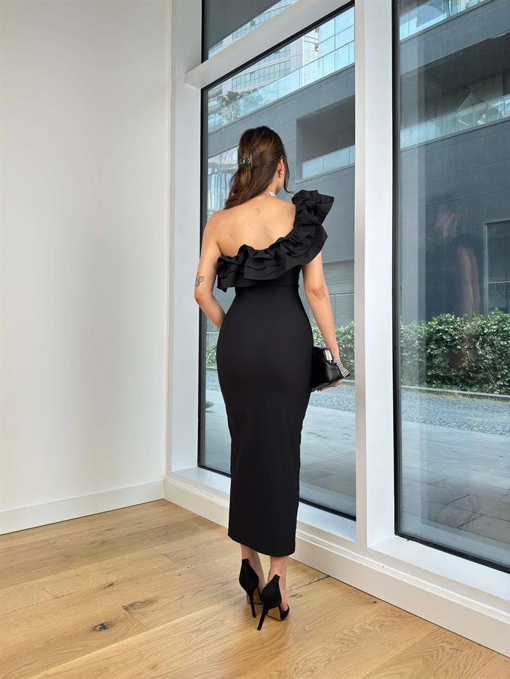 Tek Omuz Askılı Önü Fırfır Detaylı Nayely Kadın Siyah Elbise 24Y649