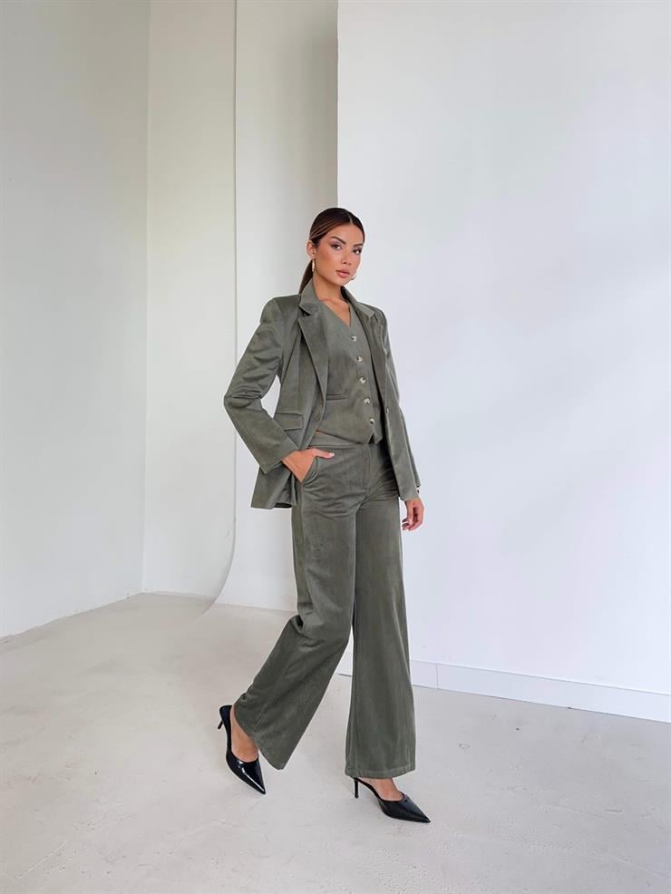 Belden Oturtmalı Yanı Cepli Kadife Neldi Mint Kadın Pantolon 26K036