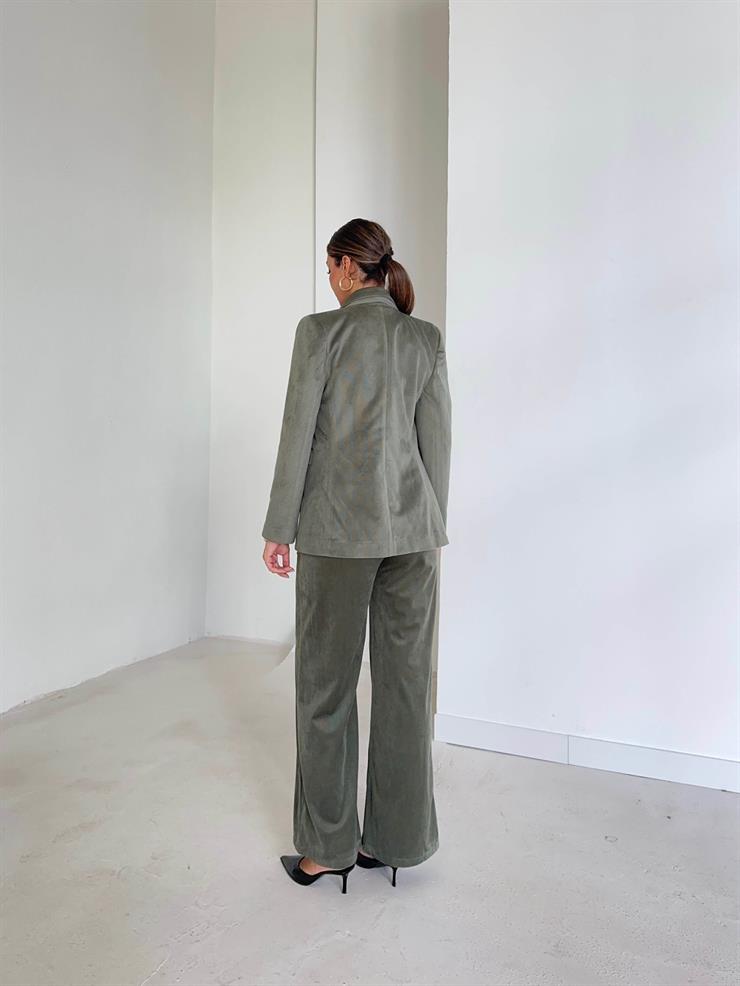 Belden Oturtmalı Yanı Cepli Kadife Neldi Mint Kadın Pantolon 26K036