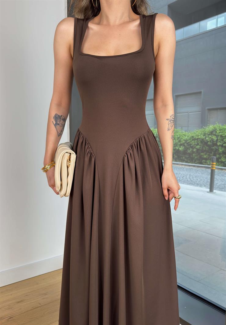 Kalın Askılı Kare Yaka Noller Kahve Elbise 25Y364