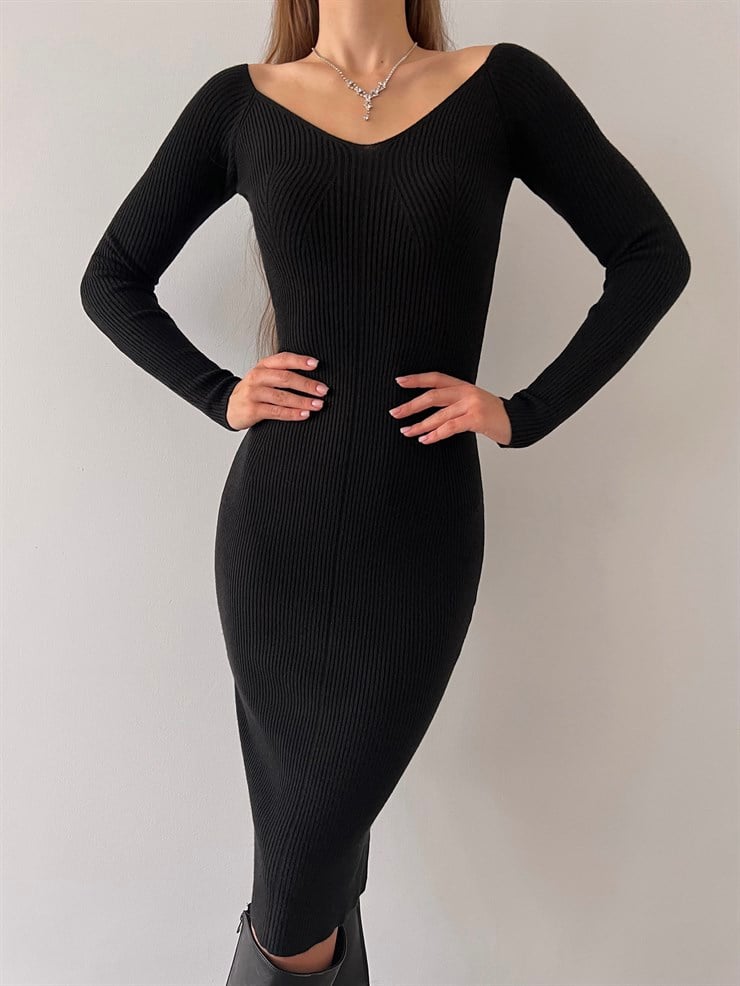 V Yaka Uzun Kol Nübel Kadın Siyah Midi Boy Triko Elbise 23K000222