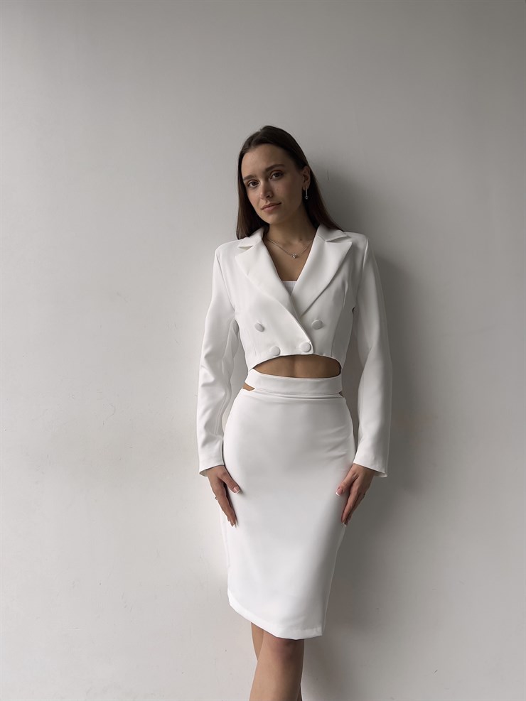 Üst Düğme Kapamalı Yüksek Bel Yan Pencere Detaylı Etek Nyasia Kadın Beyaz İkili Takım 23K000351