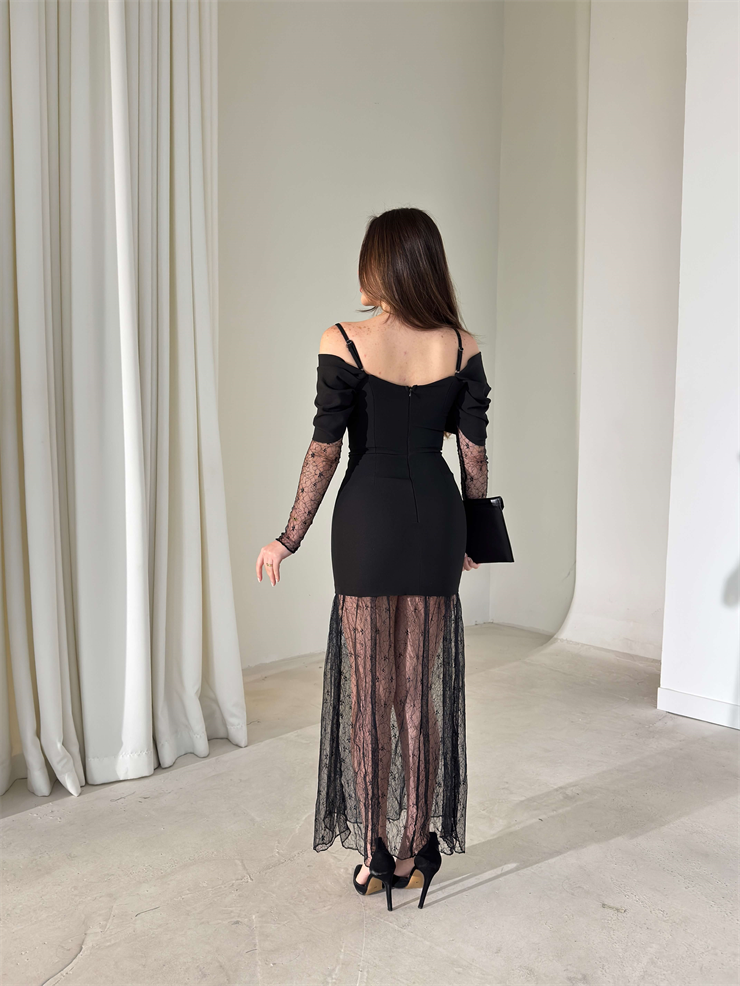Askılı Madonna Yaka Kolları Eteği Dantelli Drapeli Oliner Siyah Kadın Elbise 26Y030
