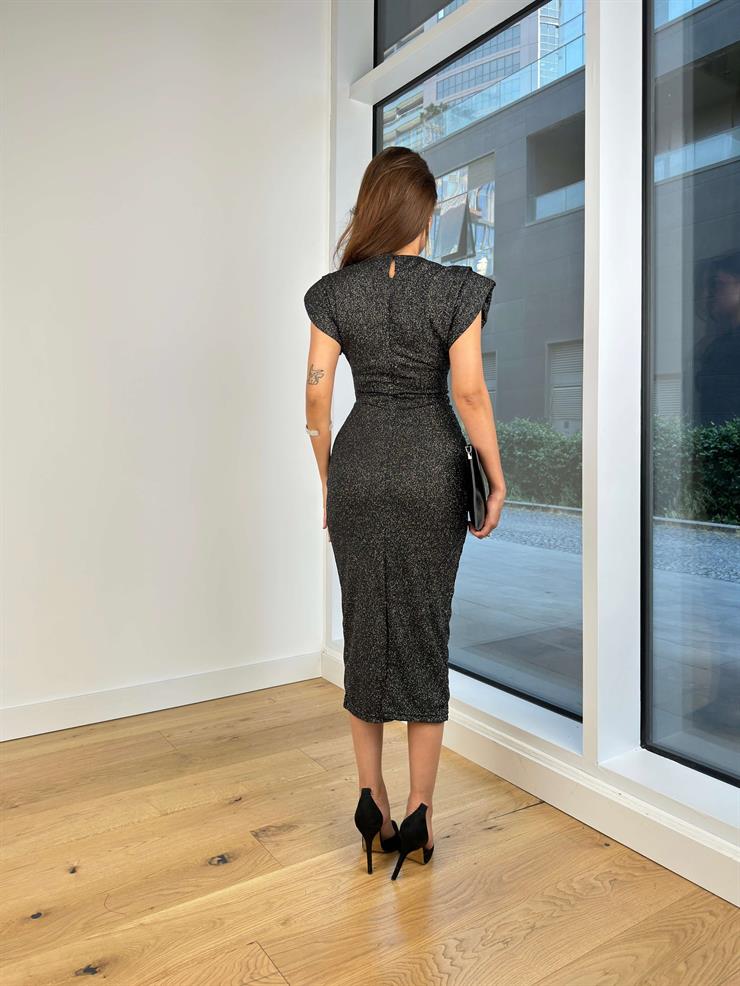 Omuz Vatkalı Drapeli Streç Marwan Kadın Siyah Simli Midi Elbise 24Y735