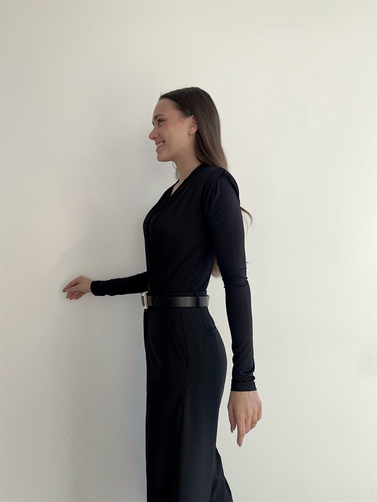 Omuzları Vatkalı Kruvaze Kadın Yuhanna Siyah Bodysuit 22K000004