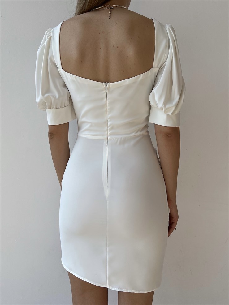 Önde Düğme Detay Yanı Drapeli Korse Kelly Kadın Beyaz Mini Elbise 22Y000287
