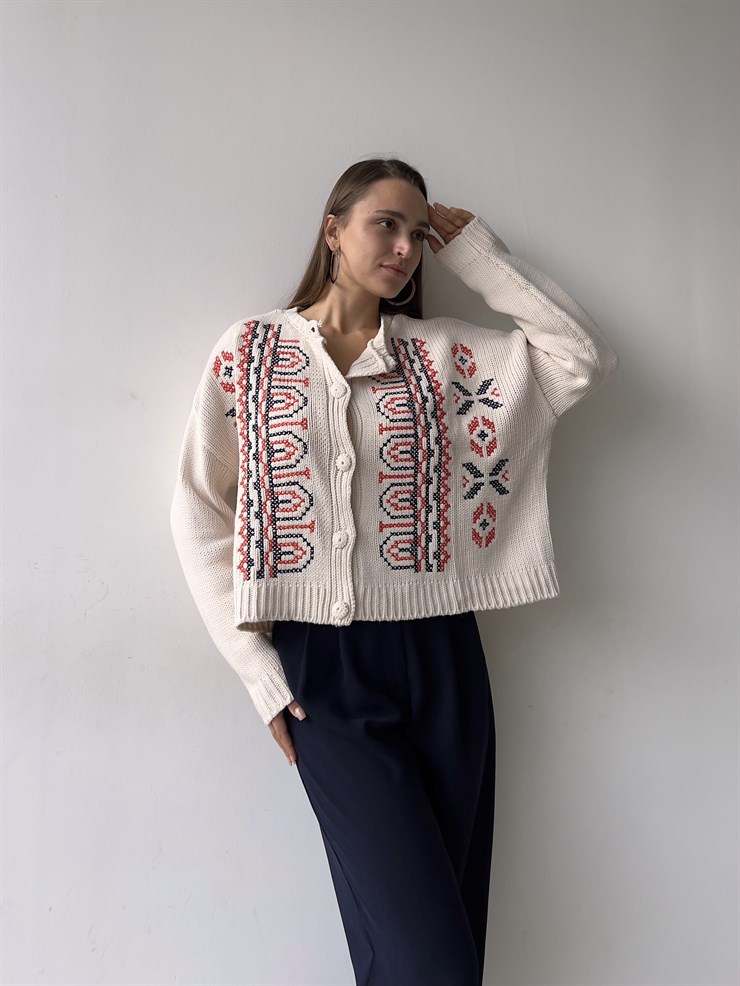 Önden Düğme Kapamalı Etnik Desenli Gisela Kadın Kırmızı Benneton Hırka 23K000158