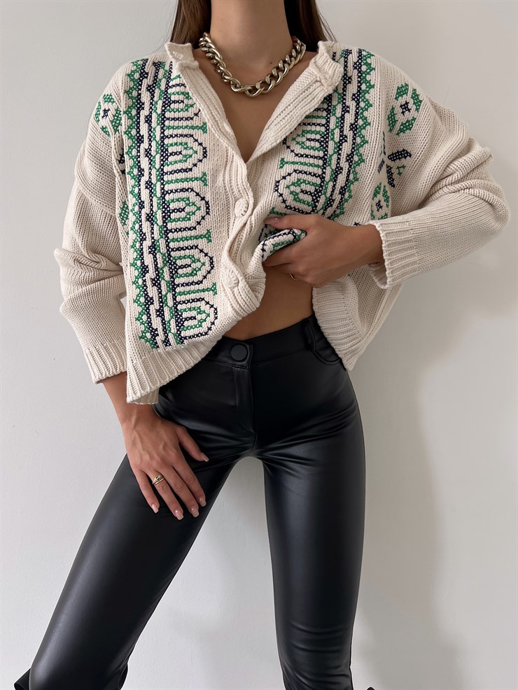 Önden Düğme Kapamalı Etnik Desenli Gisela Kadın Benneton Hırka 23K000158