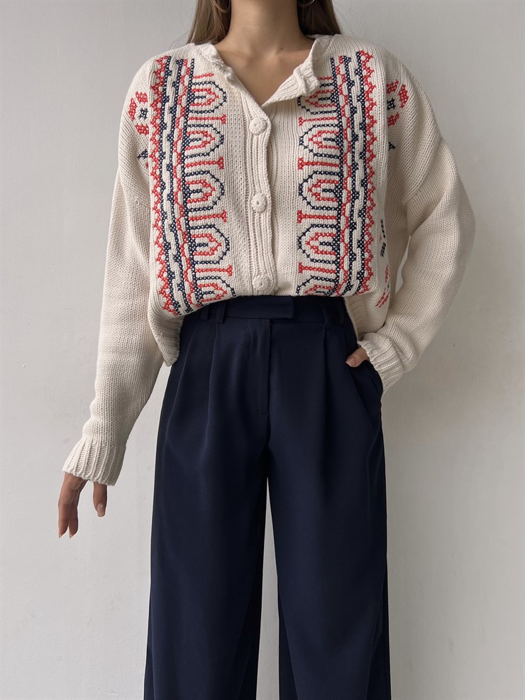 Önden Düğme Kapamalı Etnik Desenli Gisela Kadın Kırmızı Benneton Hırka 23K000158