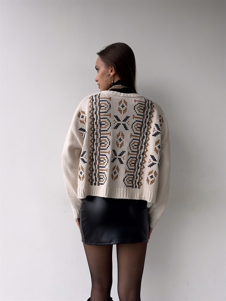 Önden Düğme Kapamalı Etnik Desenli Gisela Kadın Taba Benneton Hırka 23K000158