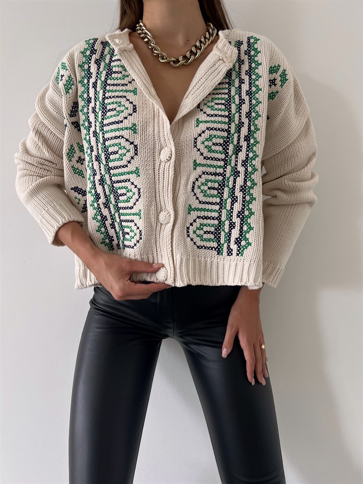 Önden Düğme Kapamalı Etnik Desenli Gisela Kadın Benneton Hırka 23K000158